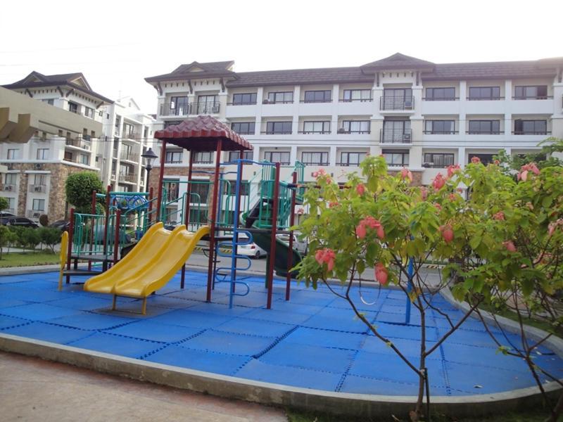 The Oasis Davao Condotel Zewnętrze zdjęcie