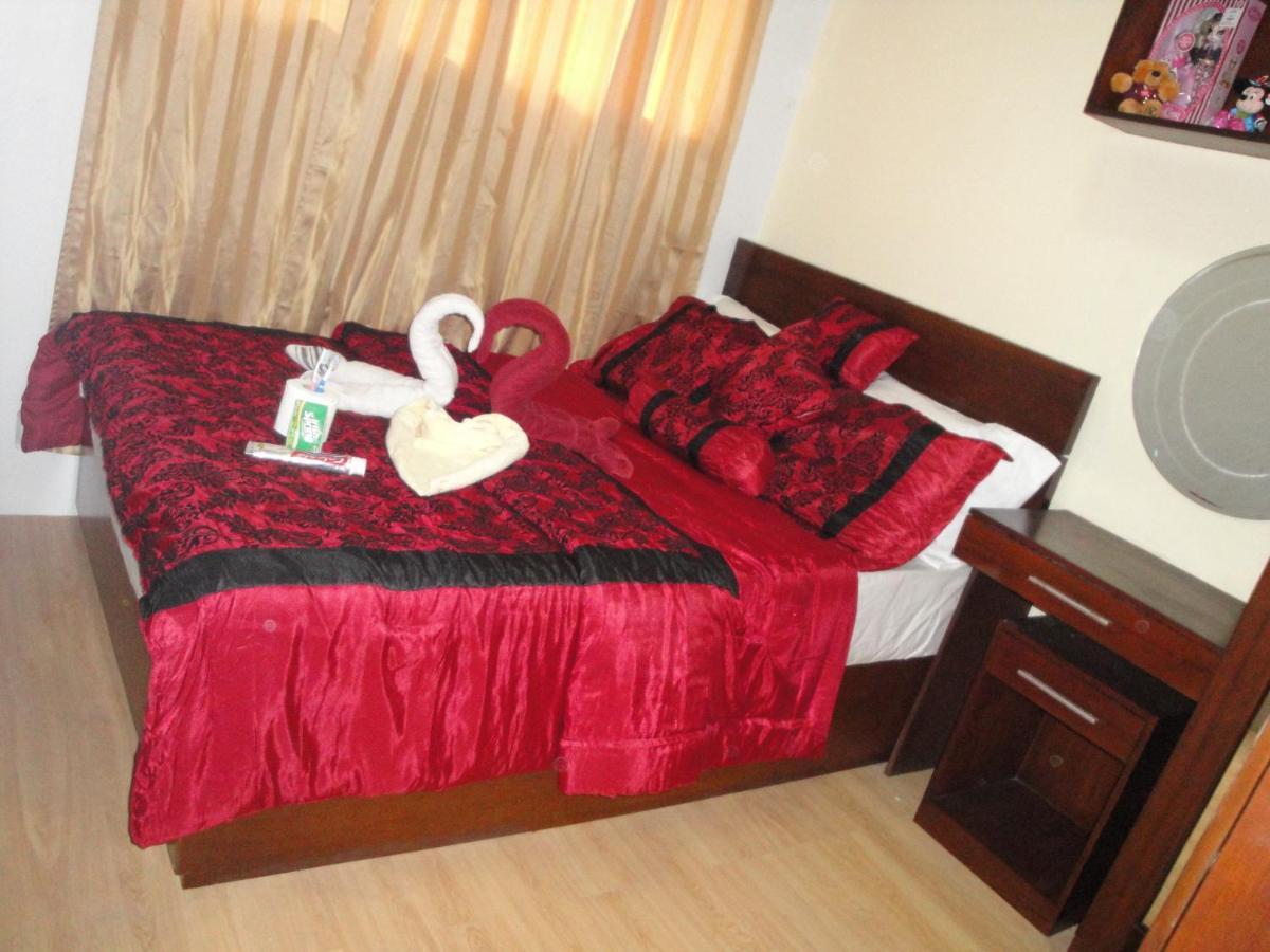 The Oasis Davao Condotel Zewnętrze zdjęcie